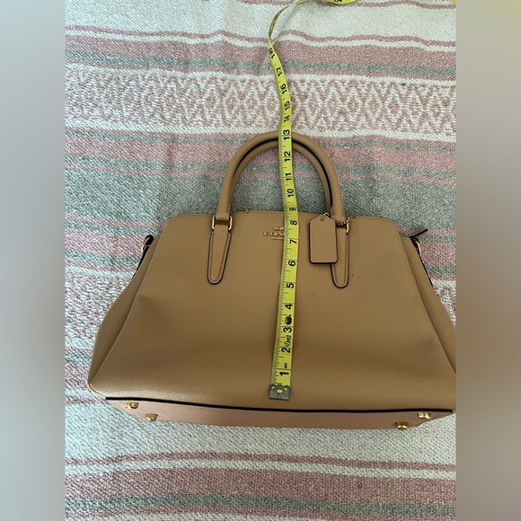 EUC Coach satchel bag and wristlet set…Soft Pink. Great bag. - Picture 11 of 14